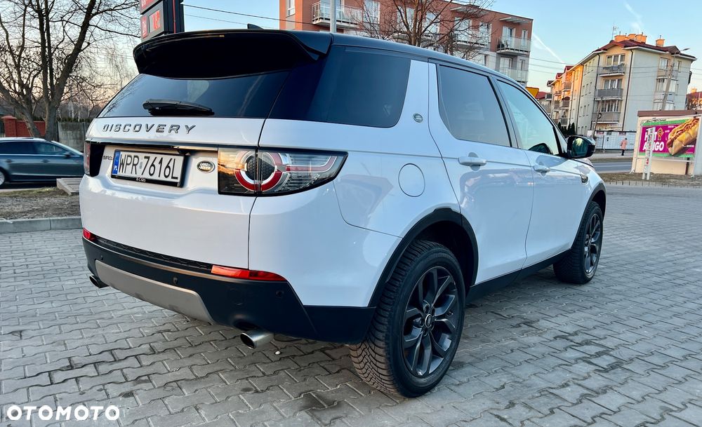 Land Rover Discovery Sport 2.0 TD4 HSE - 4