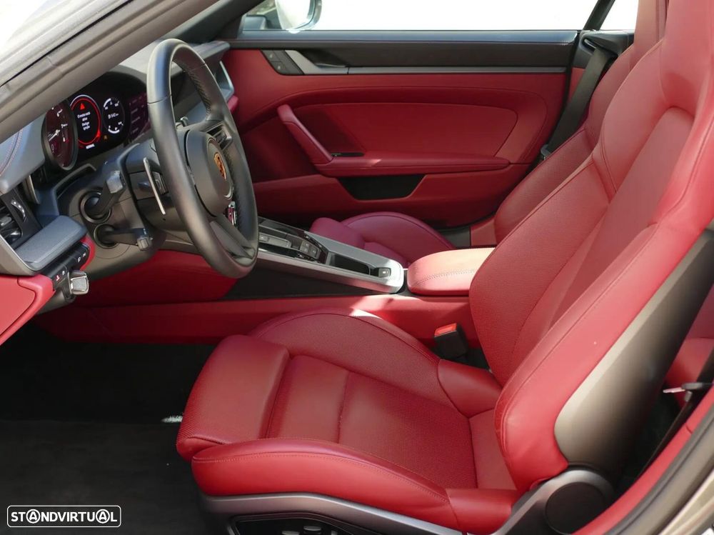 Porsche 911 (992) Carrera S PDK - 34