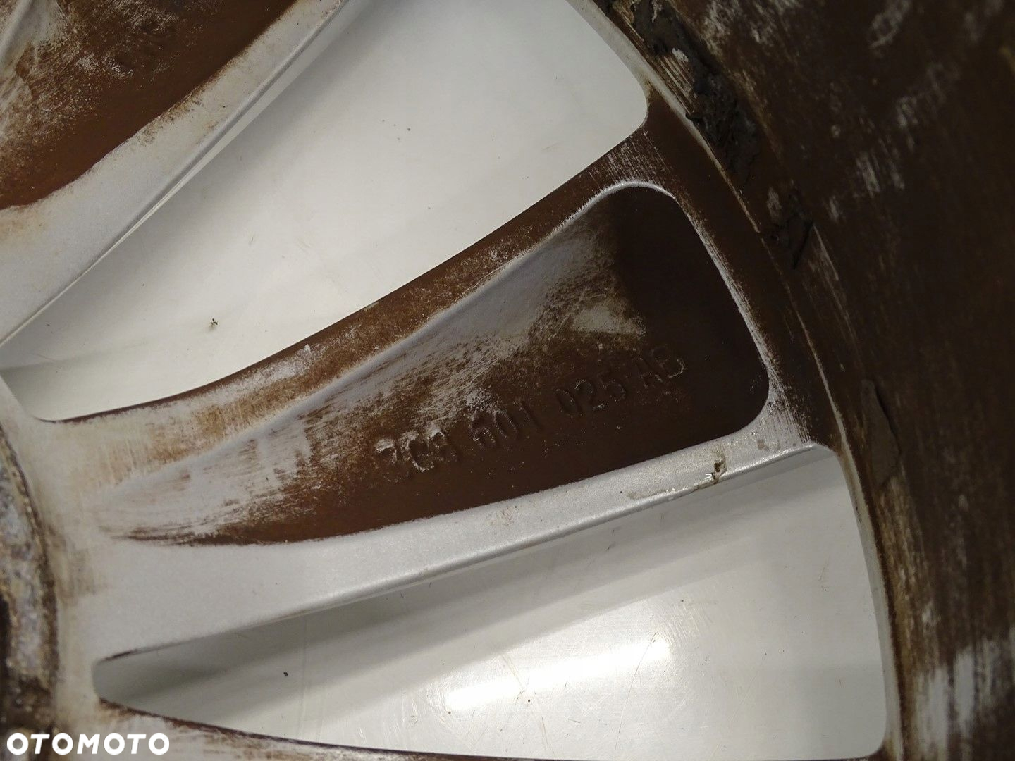 FELGI KOŁA ALUFELGI R18 VW PASSAT B6 B7 CC 5X112 8J ET41 3C8601025AB - 4