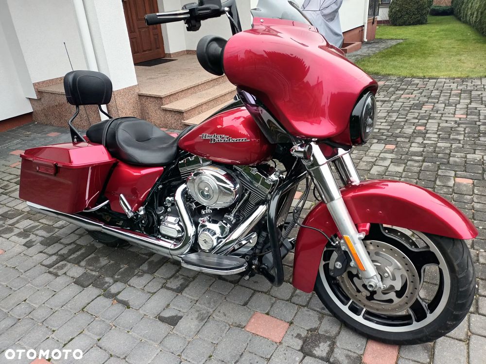 Harley-Davidson Touring Street Glide - 1
