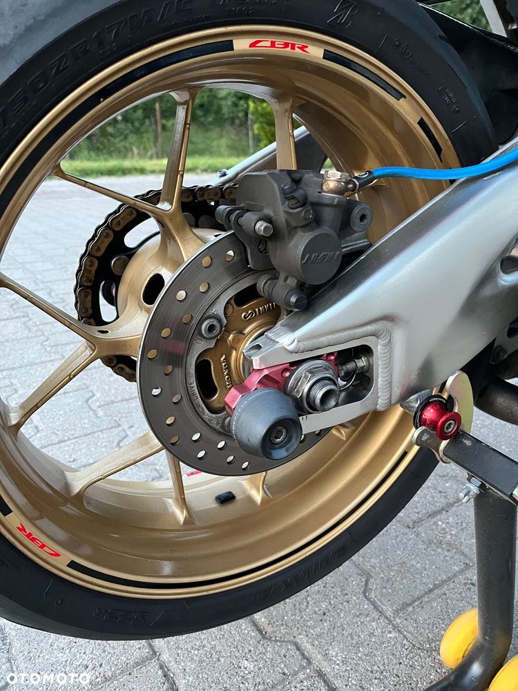Honda CBR - 4