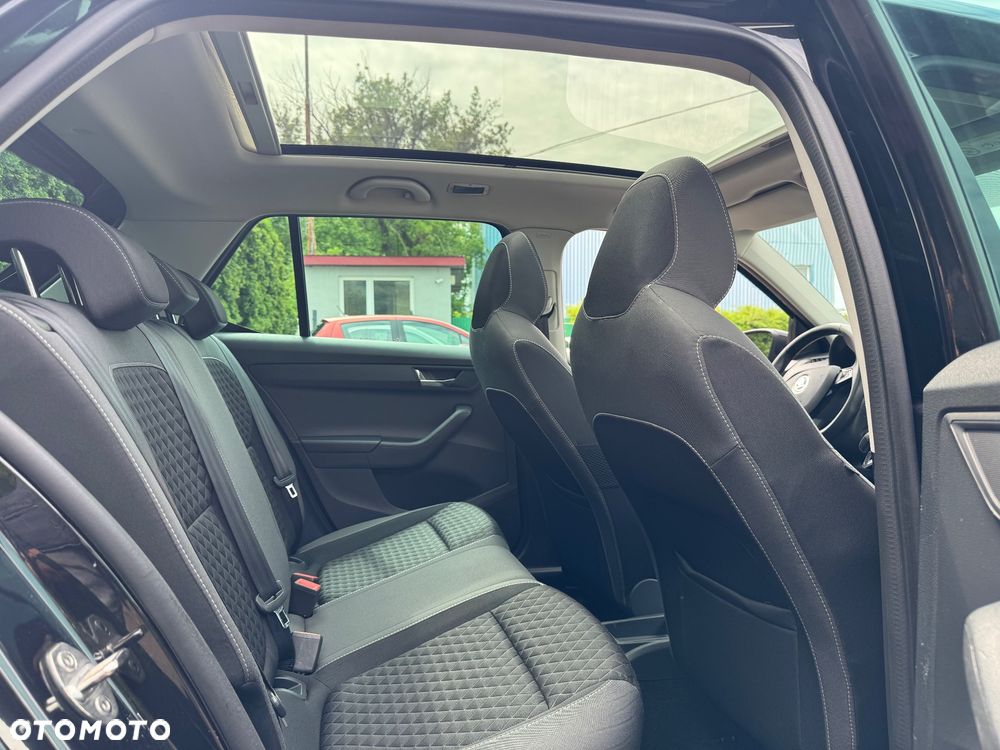 Skoda Fabia 1.0 TSI Monte Carlo - 15