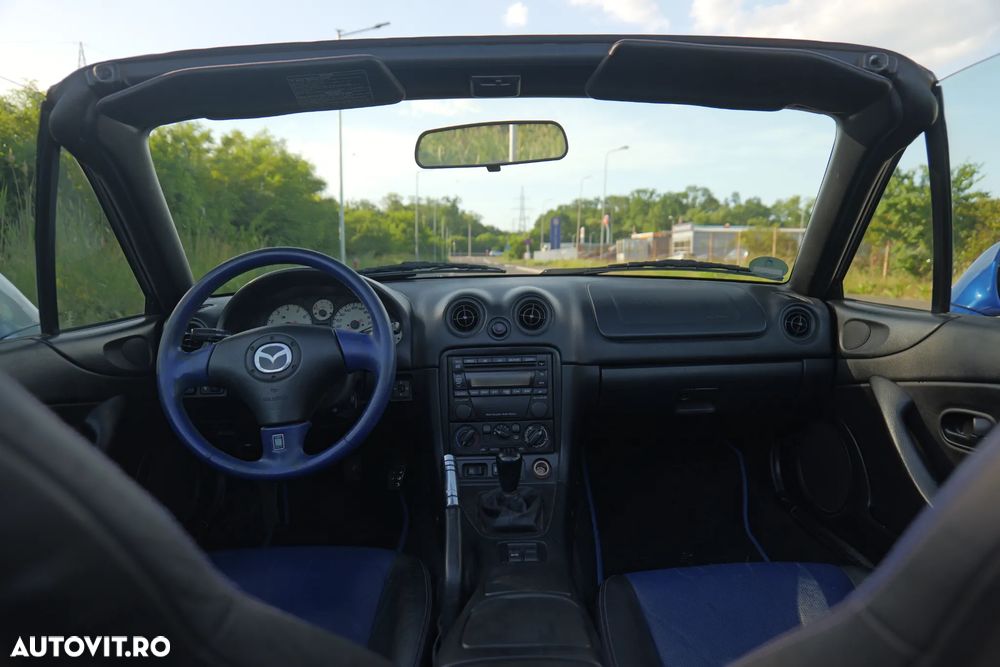 Mazda MX-5 1.6i - 7