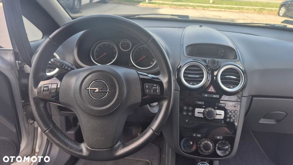 Opel Corsa - 7