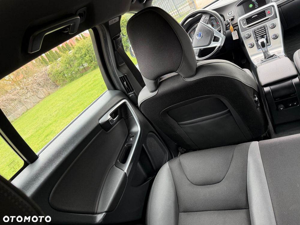 Volvo V60 D4 - 23