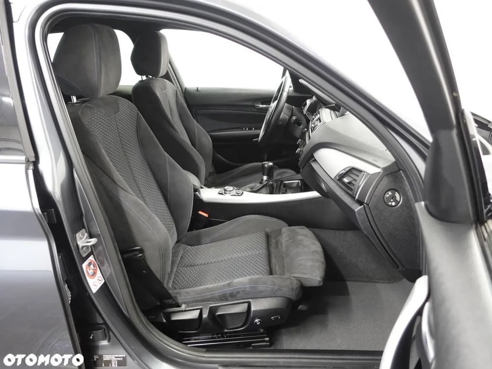 BMW Seria 1 - 23