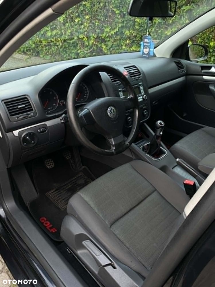 Volkswagen Golf 1.9 TDI Individual - 14