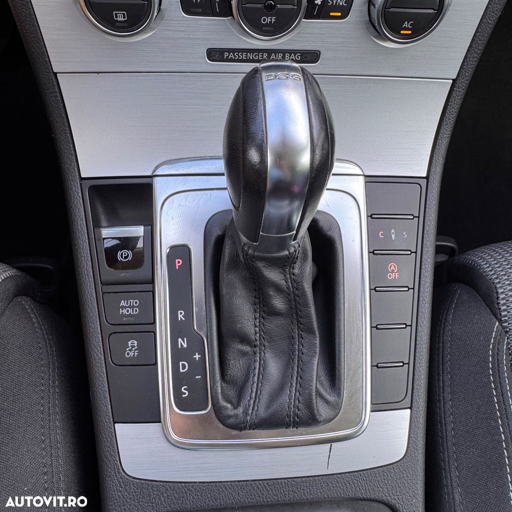 Volkswagen Passat CC 2.0 TDI BMT DSG - 12