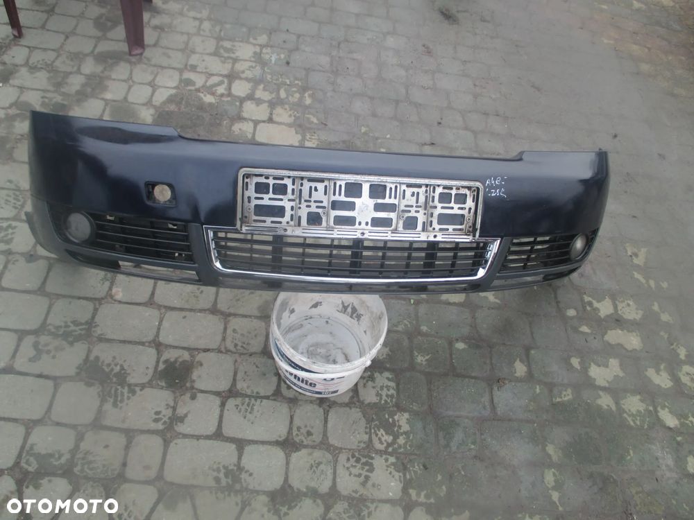 zderzak Audi A4 B6 LZ5L - 1