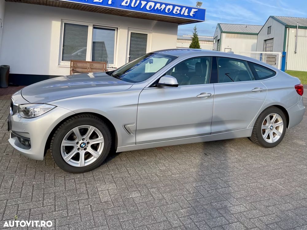 BMW Seria 3 320d Aut. Luxury Line - 16