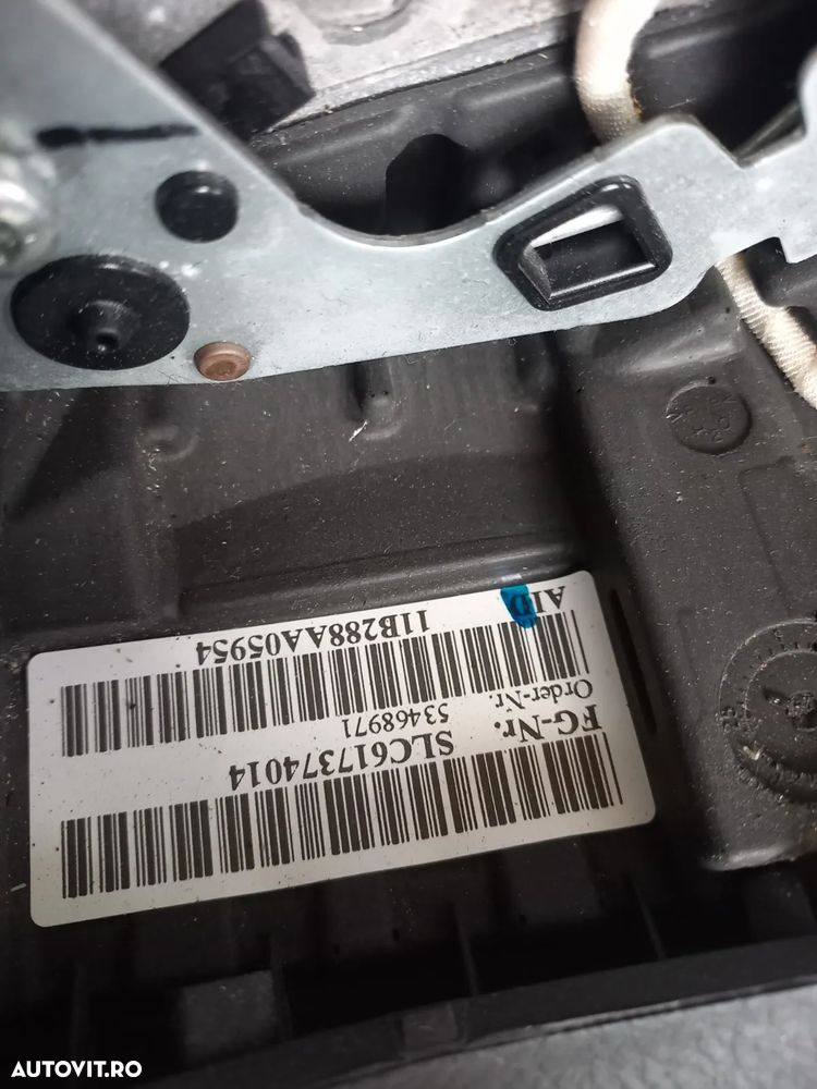 Volan Din Piele Cu Comenzi Bmw F10 F11 F07 F01 F02 F03 In 3 Spite Stare Foarte Buna Cod - 9