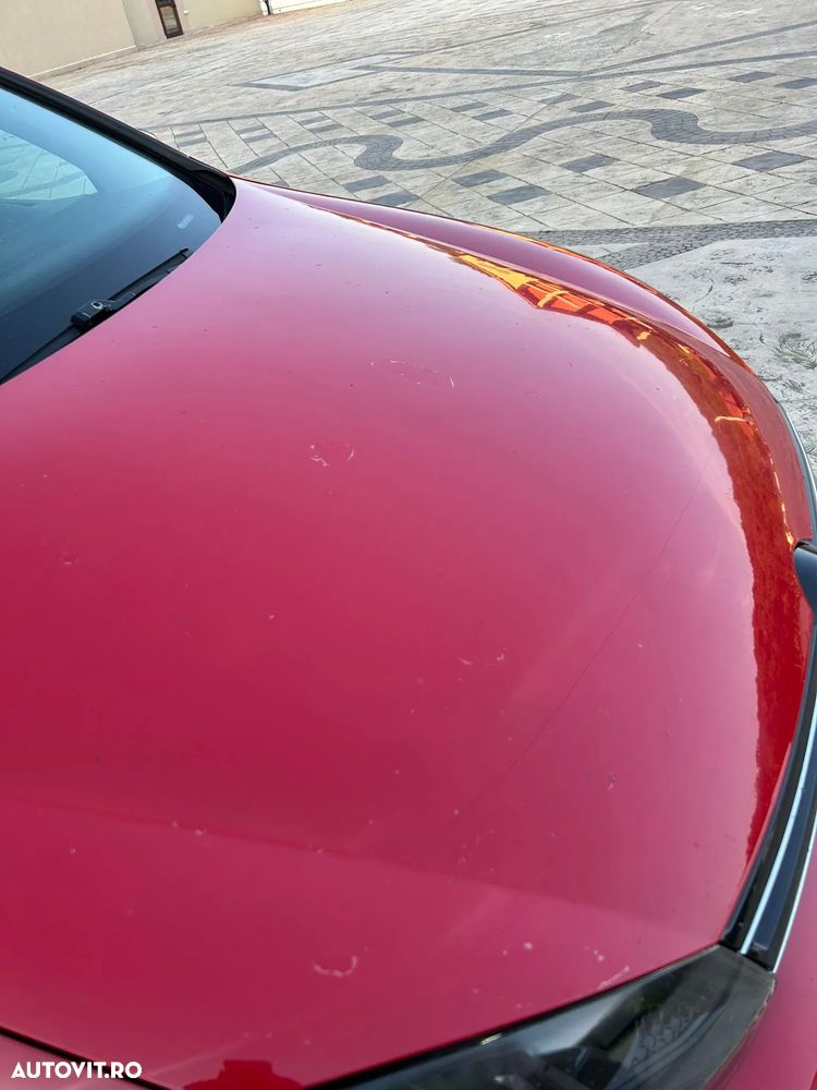 Volkswagen Golf 2.0 TDI DPF Highline - 12