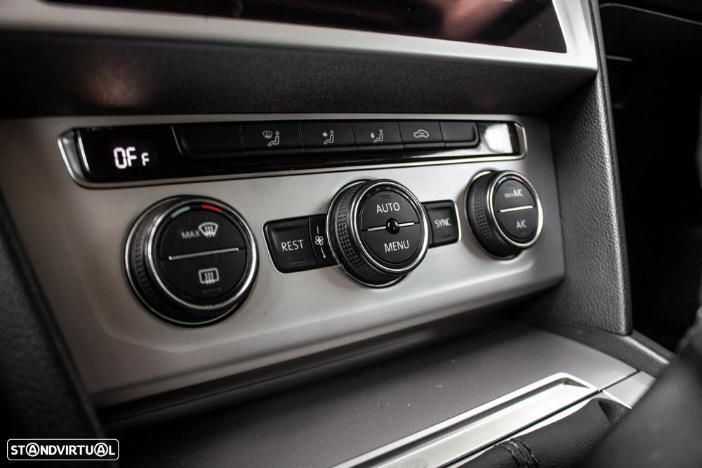 VW Passat Variant 1.6 TDI (BlueMotion ) Comfortline - 21