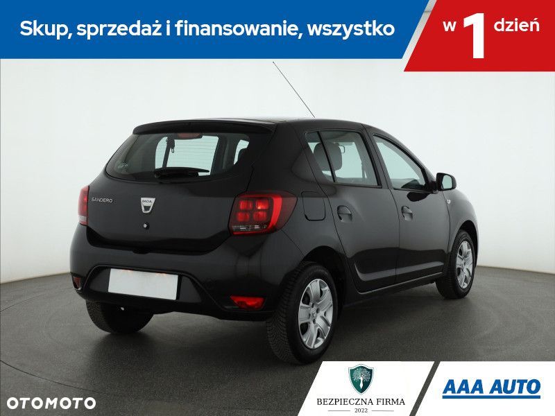 Dacia Sandero - 7