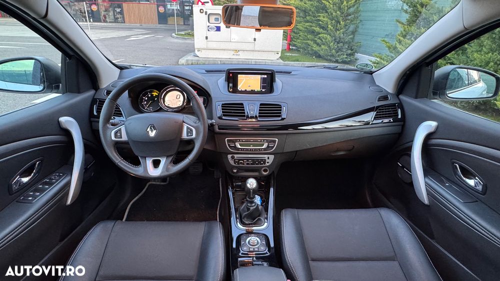 Renault Megane ENERGY dCi 110 Start & Stop Bose Edition - 9
