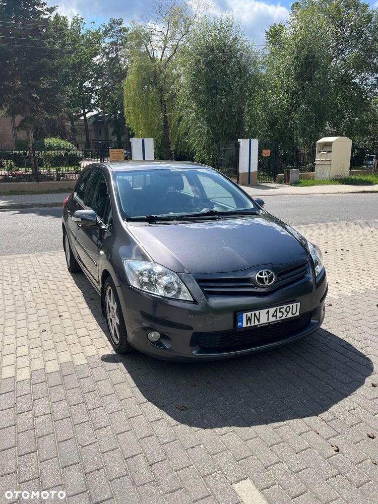 Toyota Auris 1.4 D-4D Luna EU5 - 11