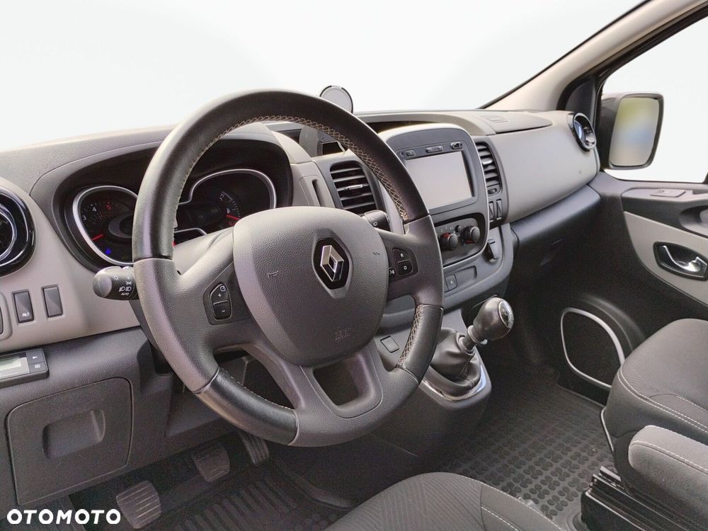 Renault Trafic Grand 1.6 dCi - 14