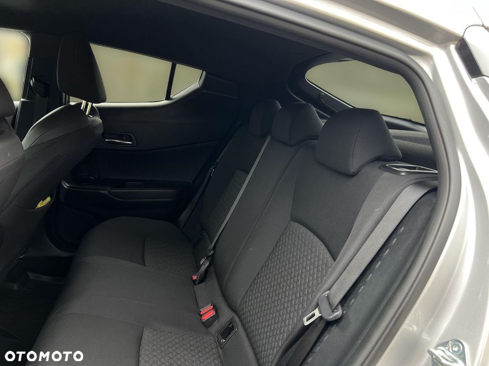 Toyota C-HR 2.0 Hybrid Style - 13