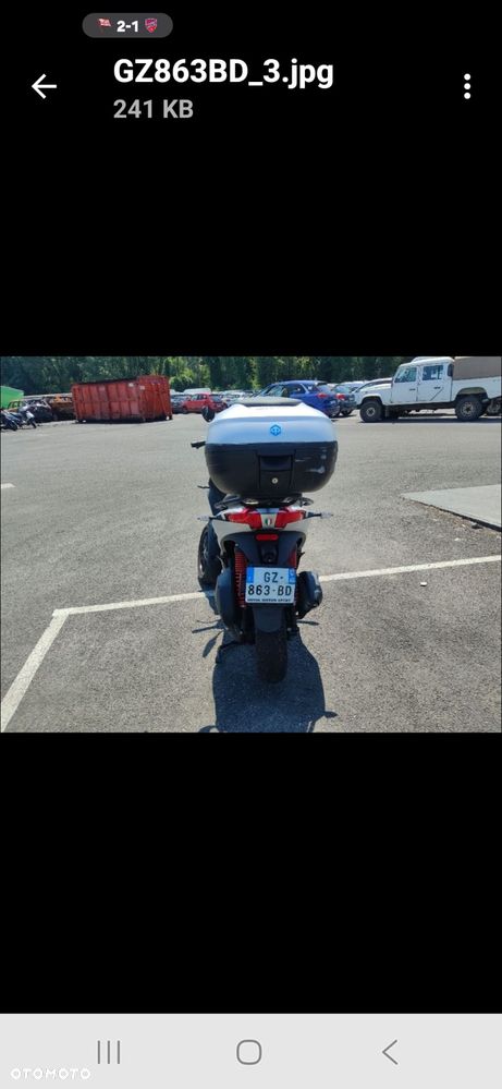 Piaggio MP-3
