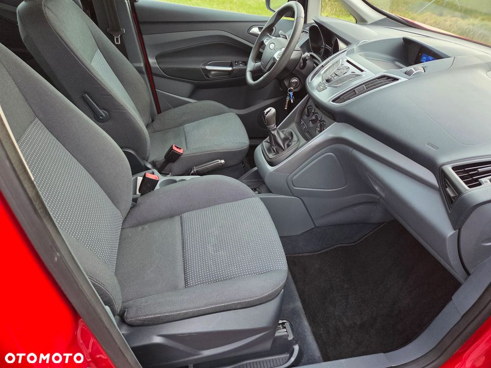 Ford Grand C-MAX - 9