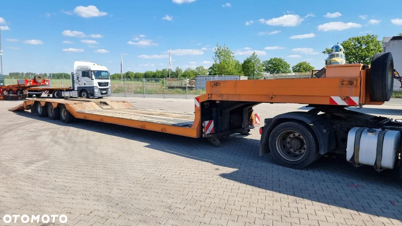 Müller-Mitteltal 3 osiowa naczepa zagłębiana, najazdy hydrauliczne - 10