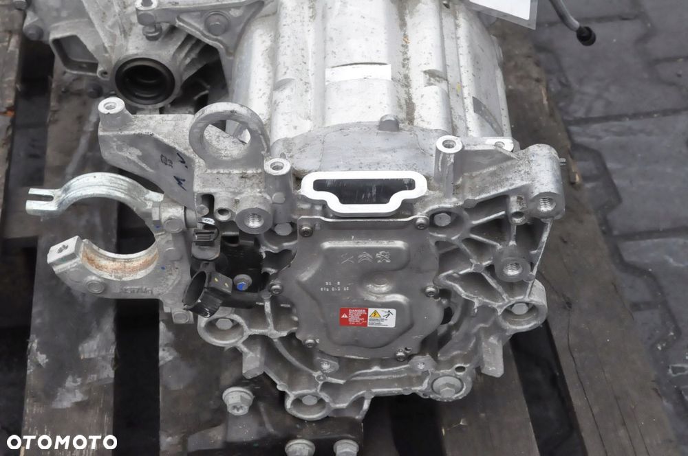 E-EXPERT III SILNIK ELEKTRYCZNY 9846026780 + SKRZYNIA BIEGÓW 9830123780 - 9