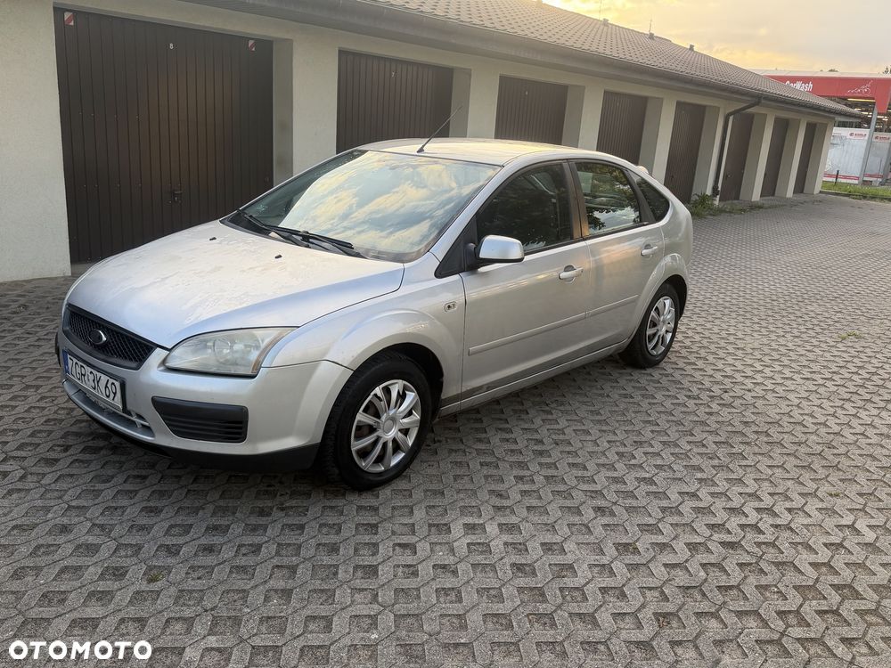 Ford Focus - 1