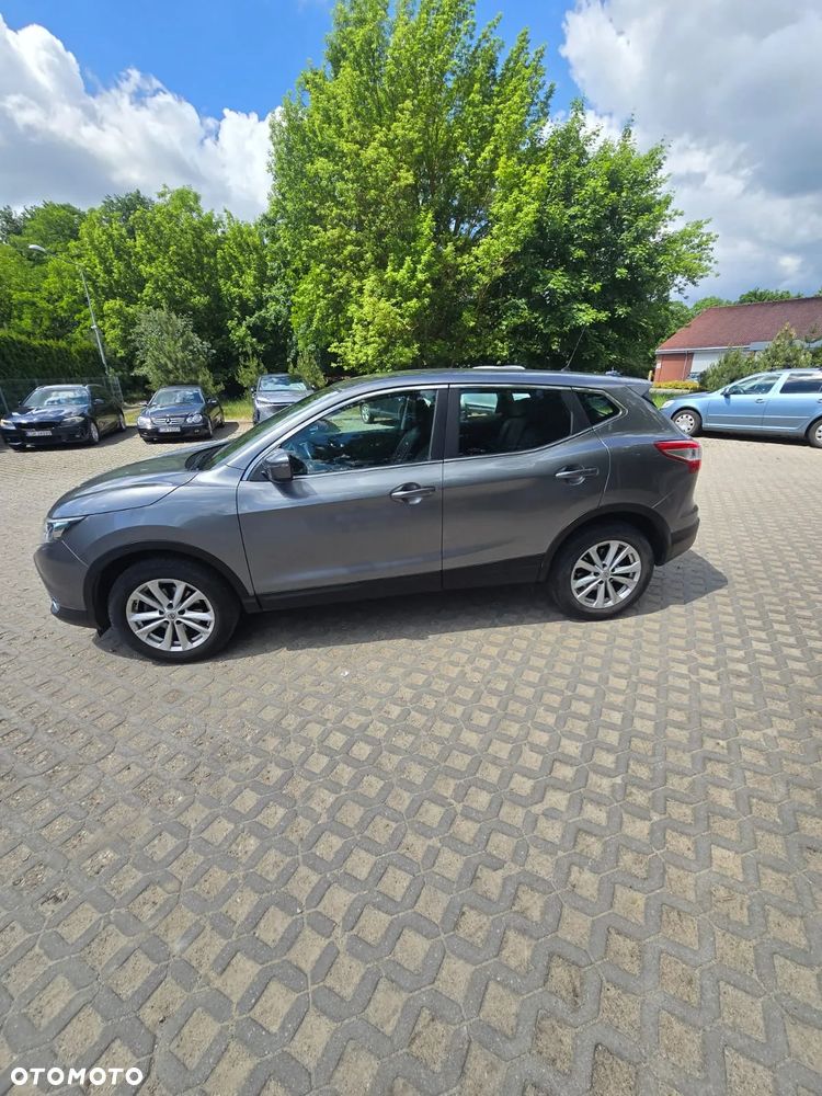 Nissan Qashqai 1.2 DIG-T Acenta EU6 - 10