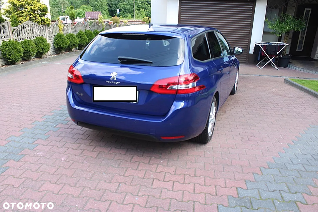 Peugeot 308 1.5 BlueHDi Allure S&S - 6