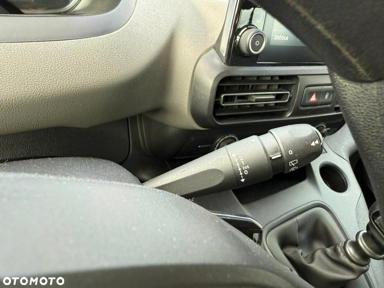 Peugeot Rifter - 20