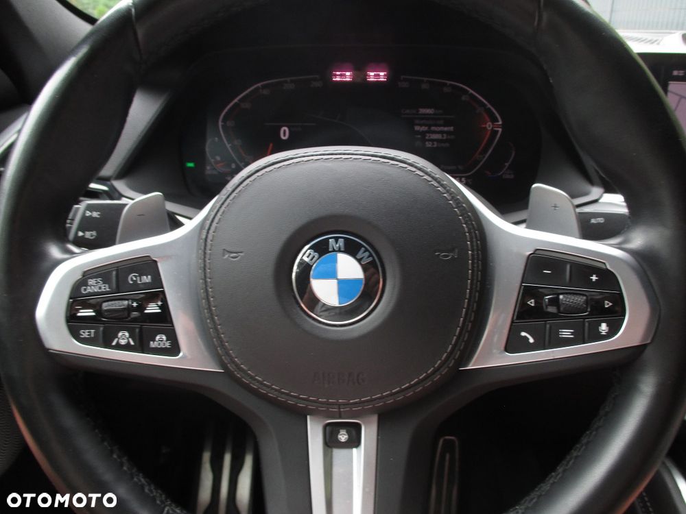 BMW X6 xDrive30d mHEV - 16