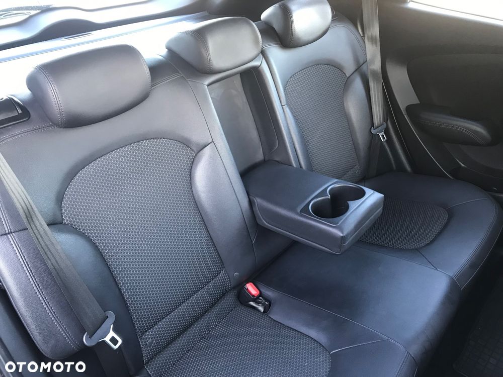 Hyundai ix35 1.6 GDI Style 2WD - 18