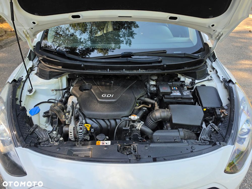 Hyundai i30 1.6 GDI BlueDrive Comfort - 25