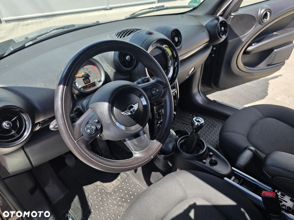 MINI Countryman Cooper D - 26
