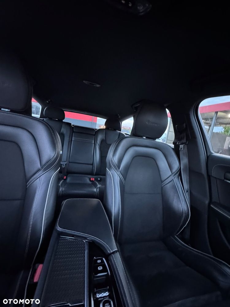 Volvo V90 D4 R-Design - 8
