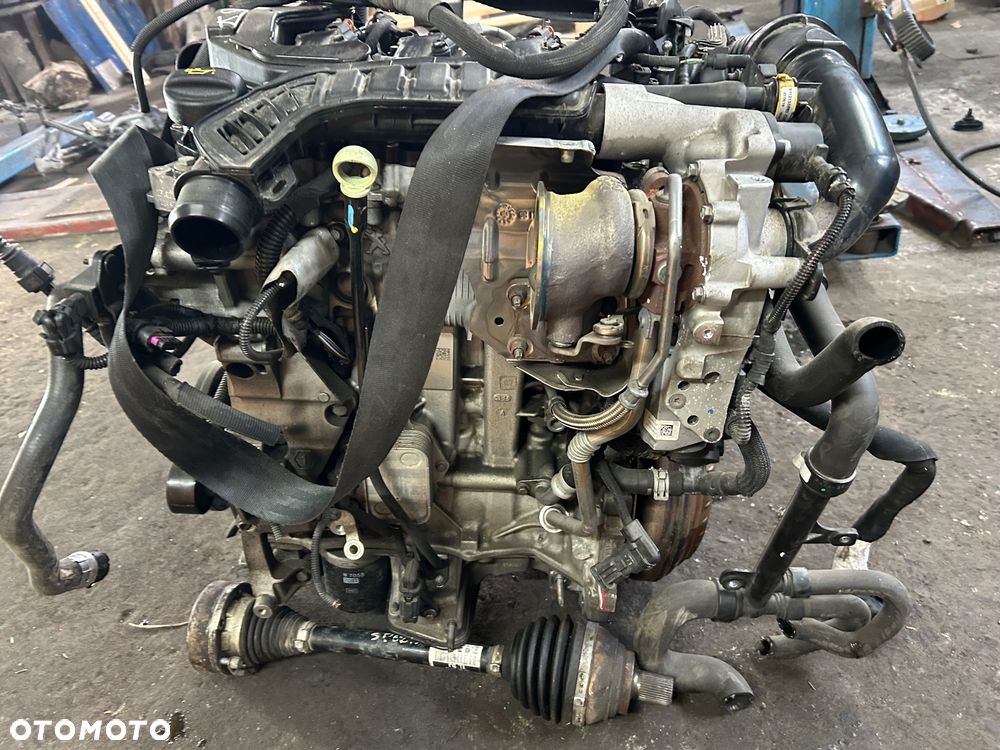 Silnik kompletny 1.2 thp 10XVAZ HN05 peugeot citroen pure tech 208 2008 3008 308 T9 c4 picasso II c3 III - 3