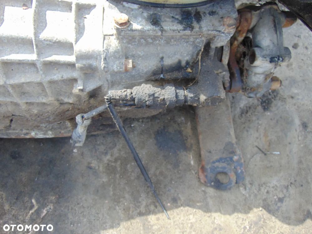 Skrzynia biegów polonez 1,6 gsi - 4