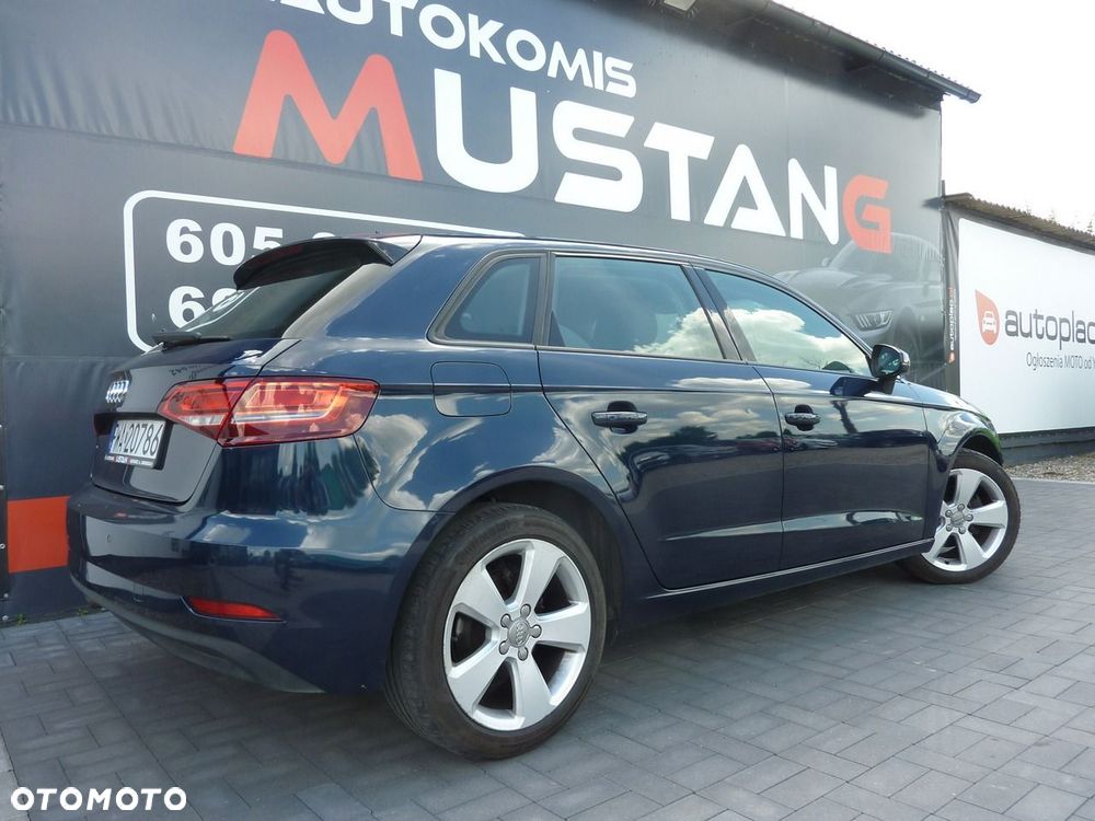 Audi A3 Sportback - 4