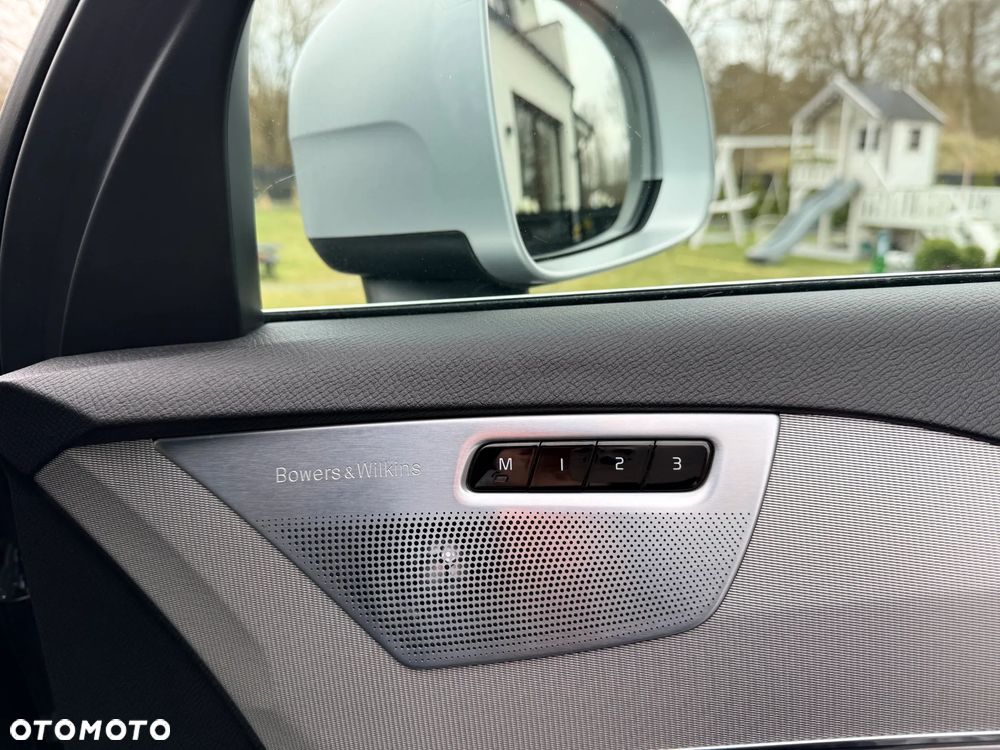Volvo XC 90 D5 AWD R-Design 7os - 11