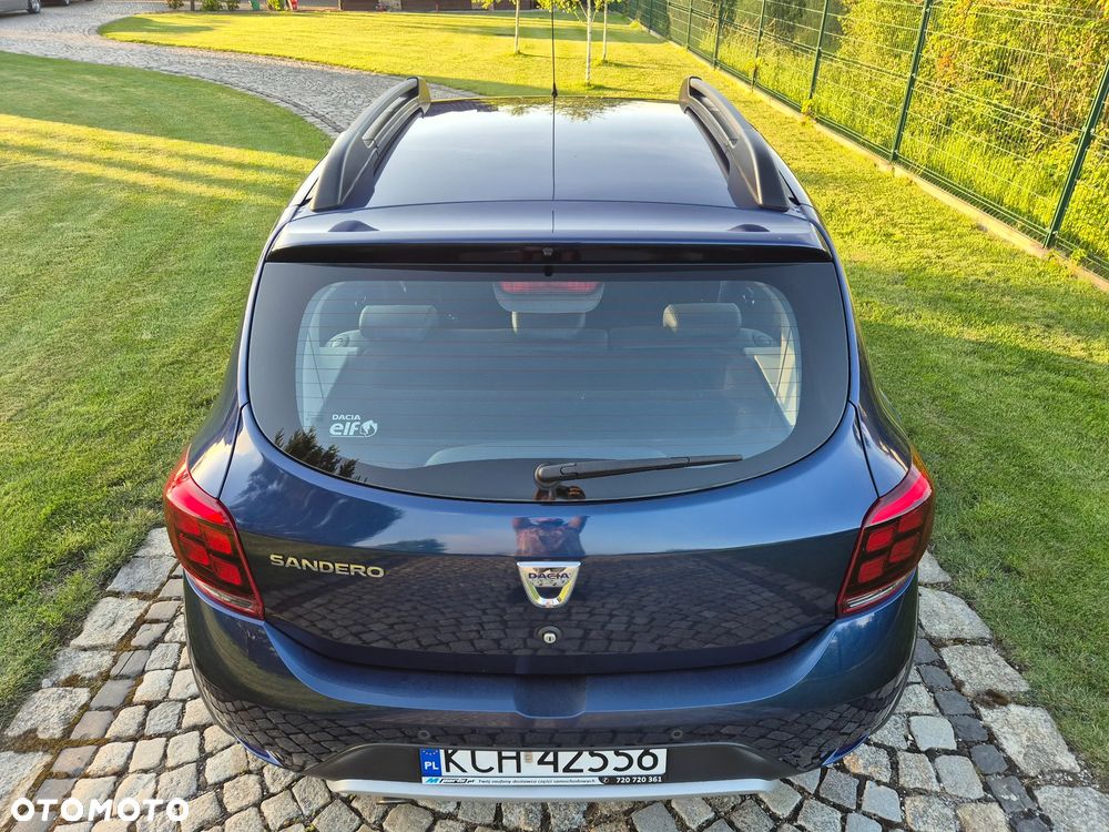 Dacia Sandero TCe 90 Celebration - 13