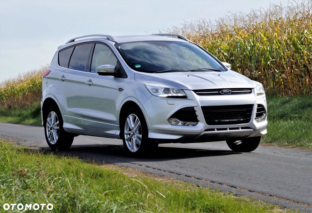 Ford Kuga - 1