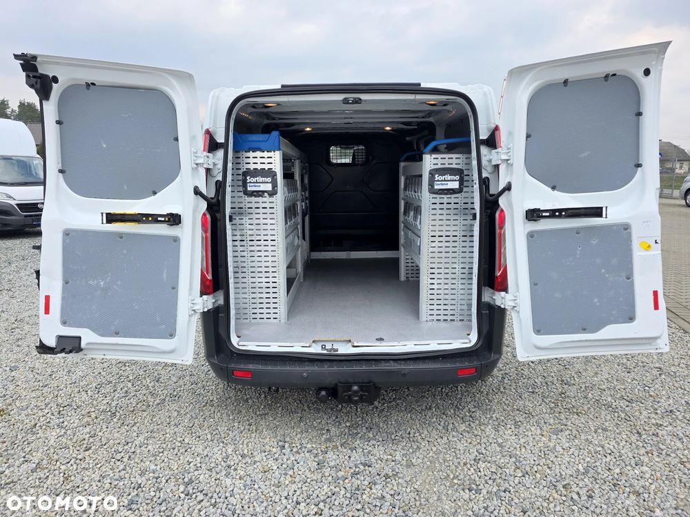 Ford TRANSIT CUSTOM 2,0 TDCI 130 KONNY DŁUGI L2H1 KLIMA ZABUDOWA WARSZTATOWA SORTIMO 156T/KM PRZEBIEGU GWARNCJA - 29