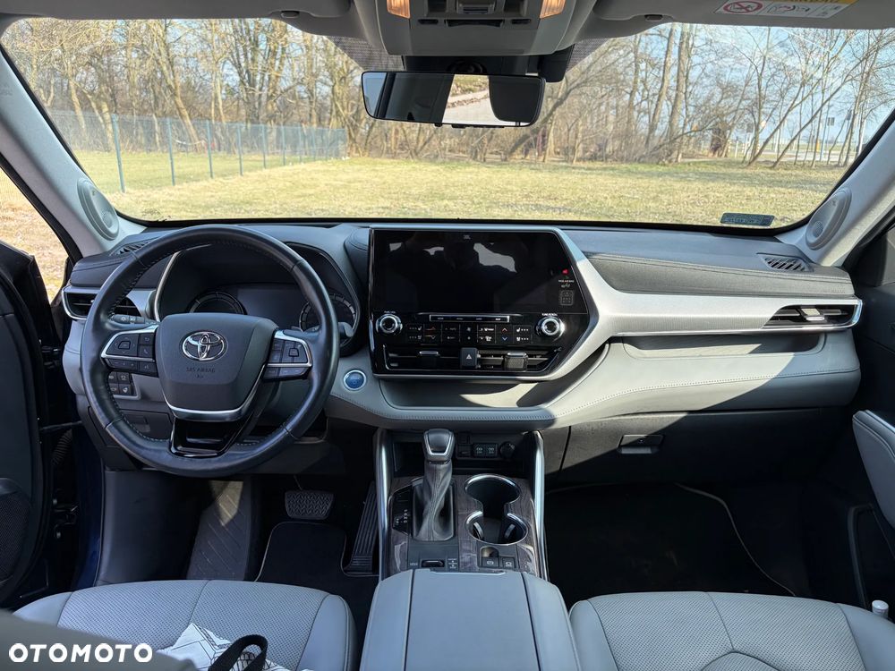 Toyota Highlander - 11