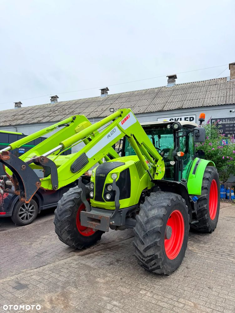 Claas Arion 430 - 12