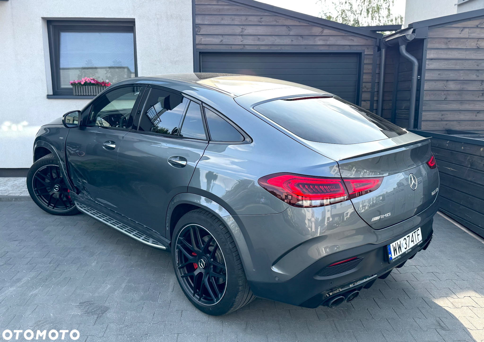 Mercedes-Benz GLE - 15