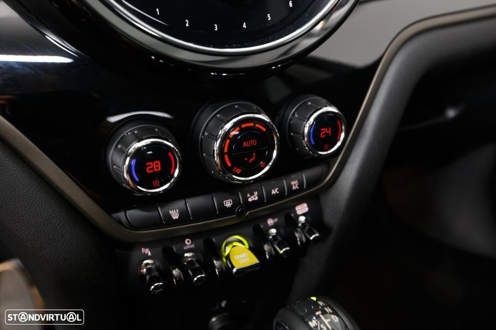 MINI Countryman Cooper SE ALL4 Auto - 14