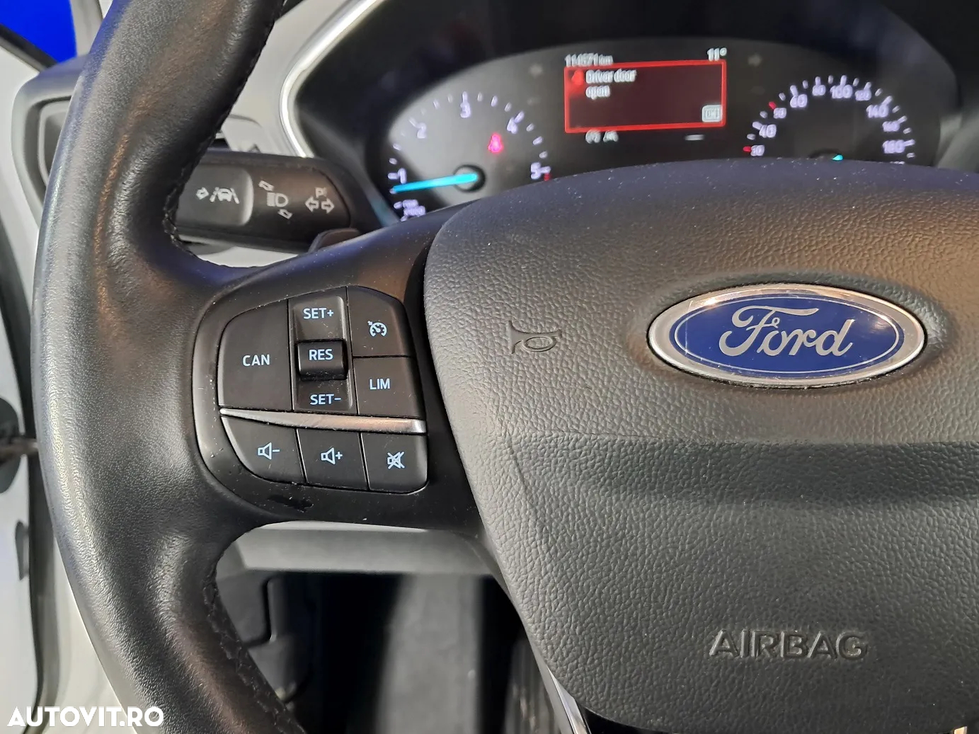 Ford Focus - 12