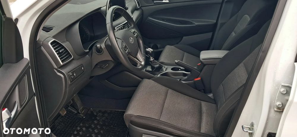 Hyundai Tucson 1.6 Turbo 2WD Style - 21