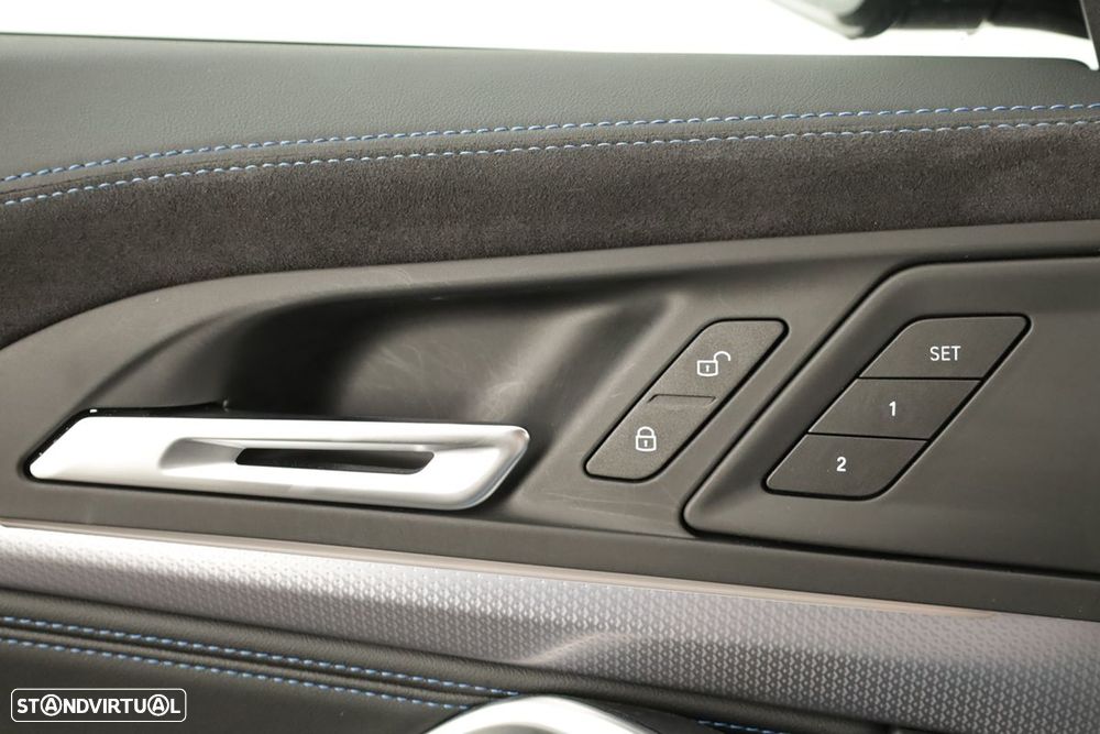 BMW iX2 eDrive20 Pack Desportivo M - 20