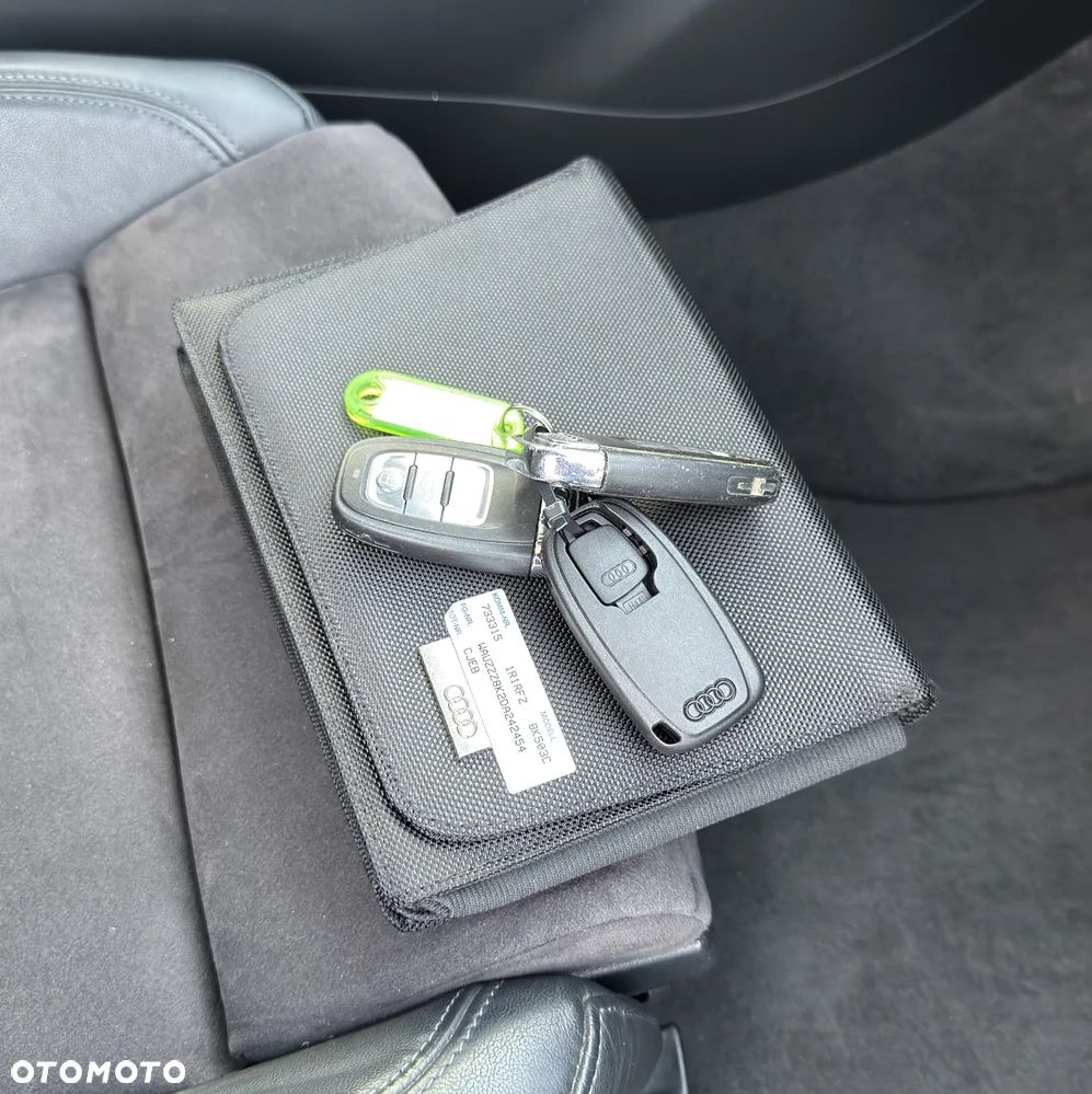 Audi A4 Avant 1.8 TFSI S line Sportpaket - 32